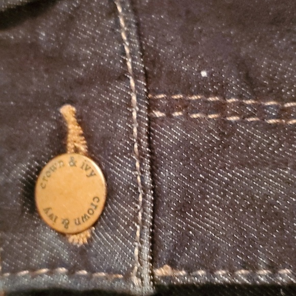 NWOT Crown & Ivy Women's Straight Jeans Size 4S - Picture 7 of 9